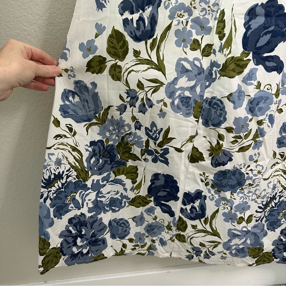 REFORMATION Kastoria Floral Blue and White Maxi Dress SZ US 2 - Picture 6 of 12